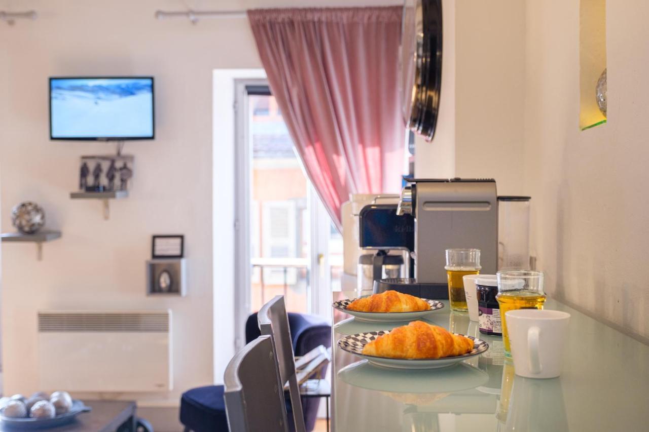 Au Grey D'Annecy, Studio Cosy Au Coeur De La Ville מראה חיצוני תמונה
