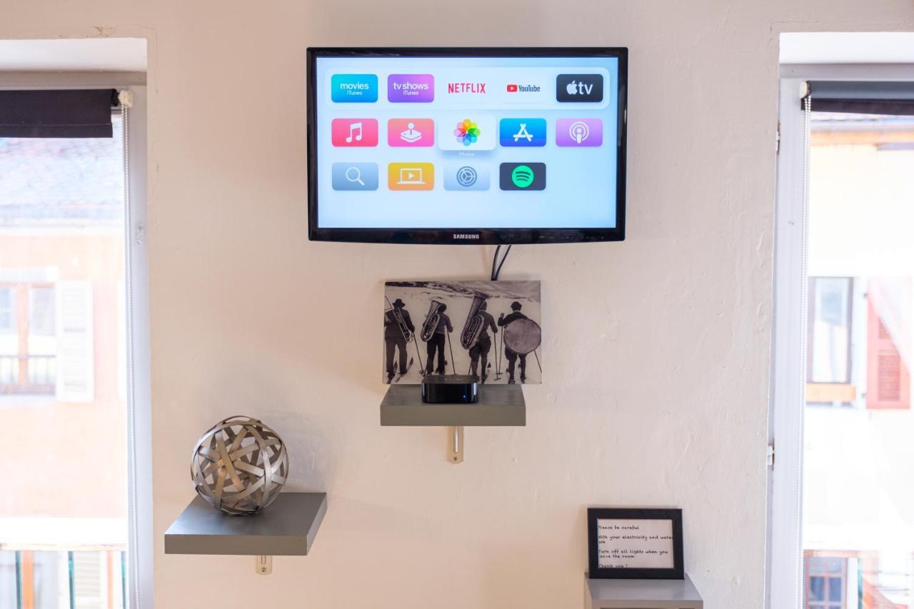 Au Grey D'Annecy, Studio Cosy Au Coeur De La Ville מראה חיצוני תמונה