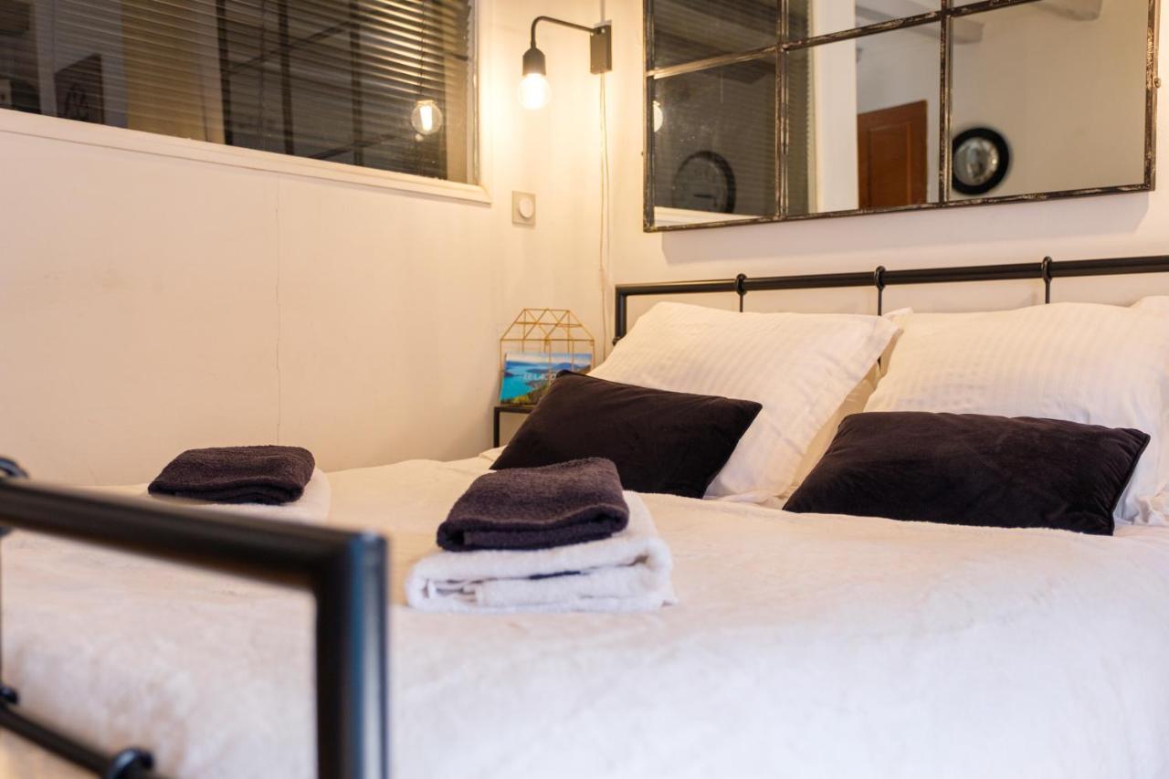 Au Grey D'Annecy, Studio Cosy Au Coeur De La Ville מראה חיצוני תמונה